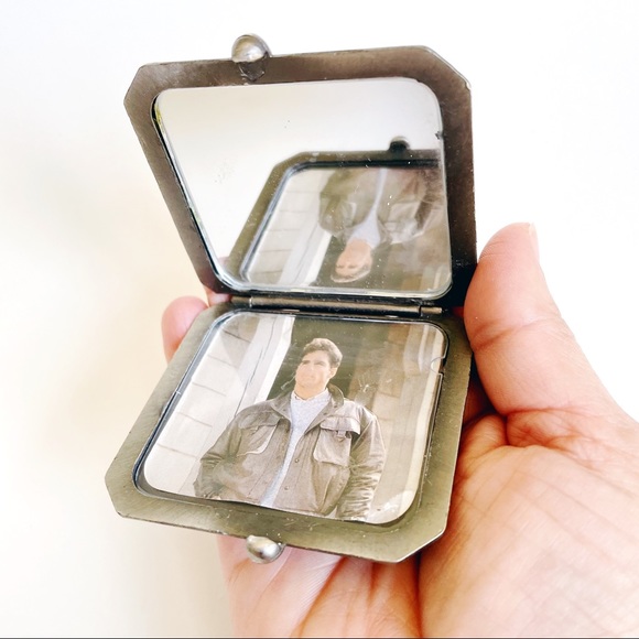 Vintage Pewter Mirror + Photo compact - Picture 4 of 4